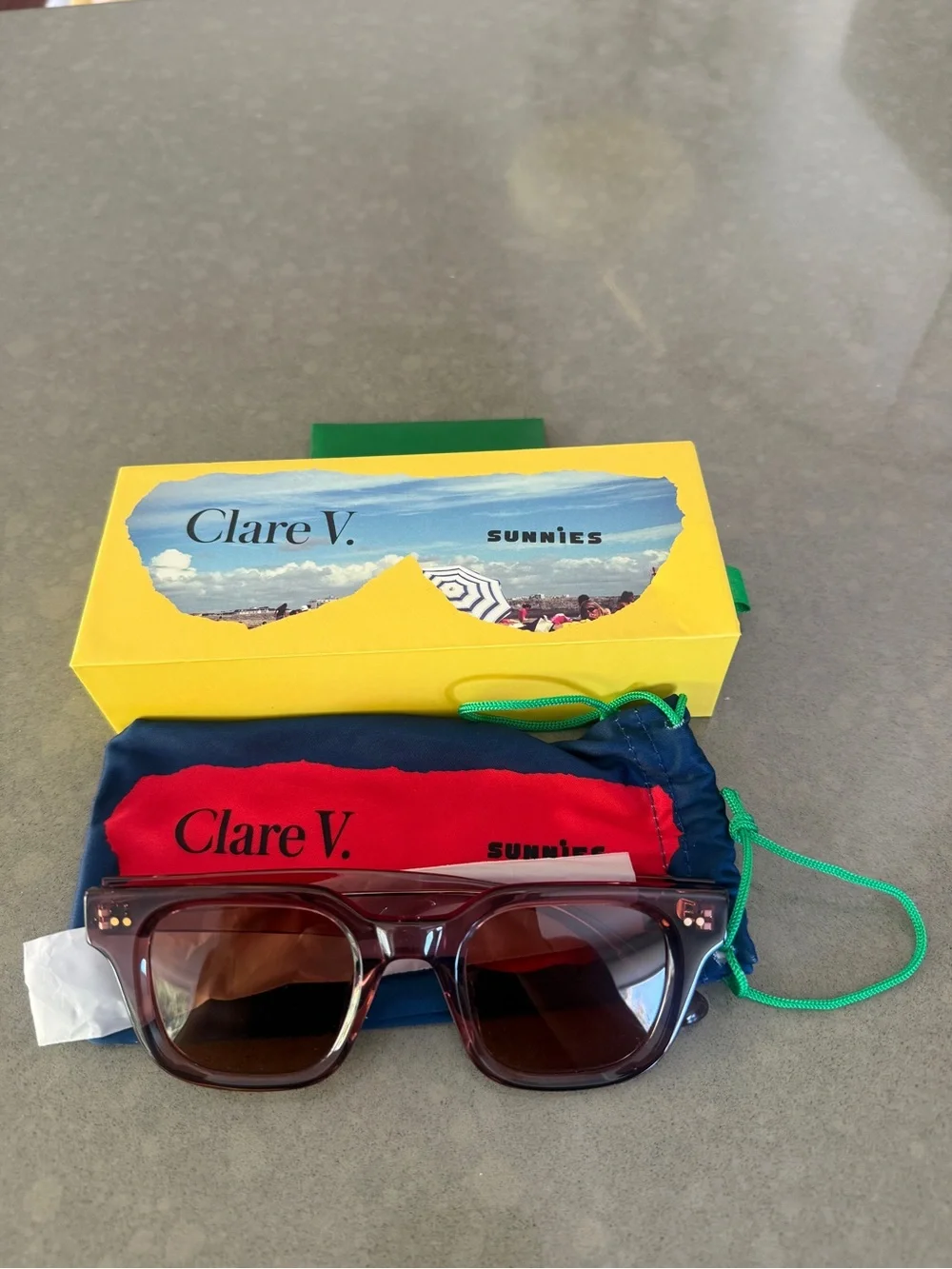 Clare V James Classic Unisex Sunglasses in Plummy